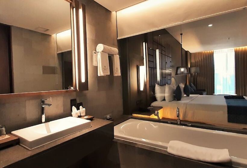 Студия Стандарт Двуспальная Кровать, Wyndham Tamansari Jivva Resort Bali