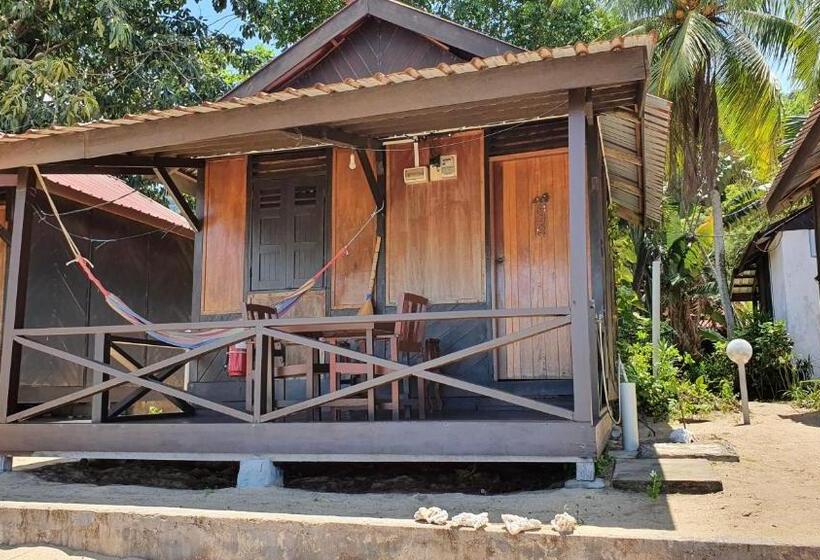 Номер Стандарт Вид на Море с Балконом, The Station Tioman