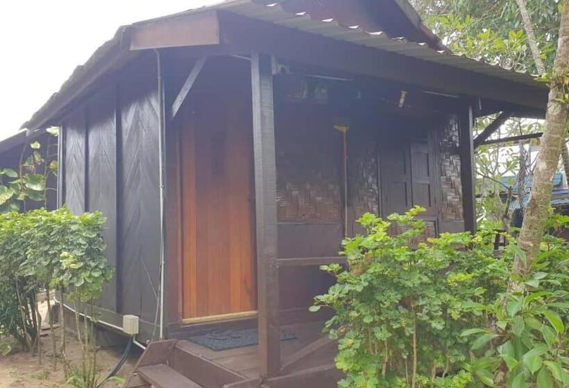 Номер Стандарт Вид на Сад, The Station Tioman