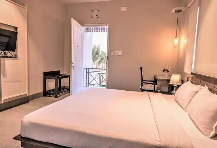 バルコニー付きスタンダードルーム, Jalchhabi Hotel & Resort