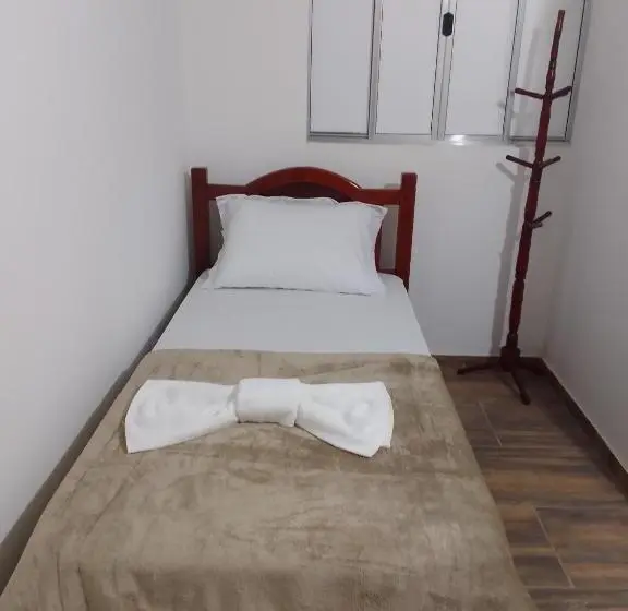 Basic Kolmen Hengen Huone, Pousada Recanto Dos Ventos