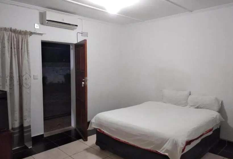 اتاق استاندارد, Brackendene Lodge