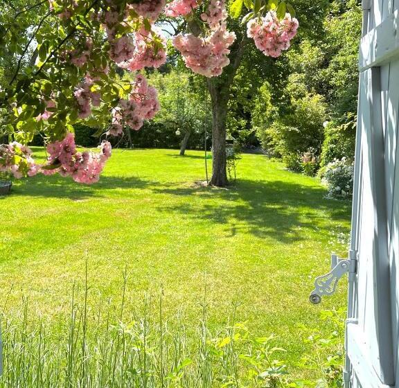 ガーデンビュースタンダードルーム, La Chambre D Hôte De Manou En Normandie