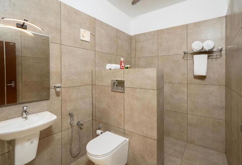 带大床的豪华间, Paradise Marari Boutique Resort And Ayurvedic Spa