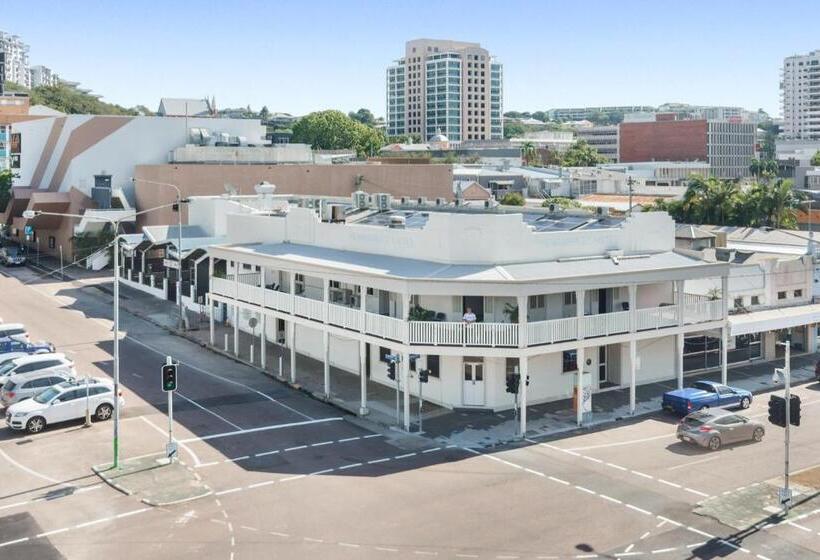 シングルデラックスルーム, Newmarket