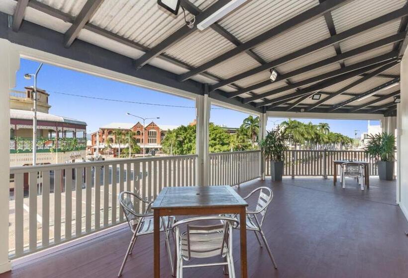 スタンダードシングルルーム, Newmarket