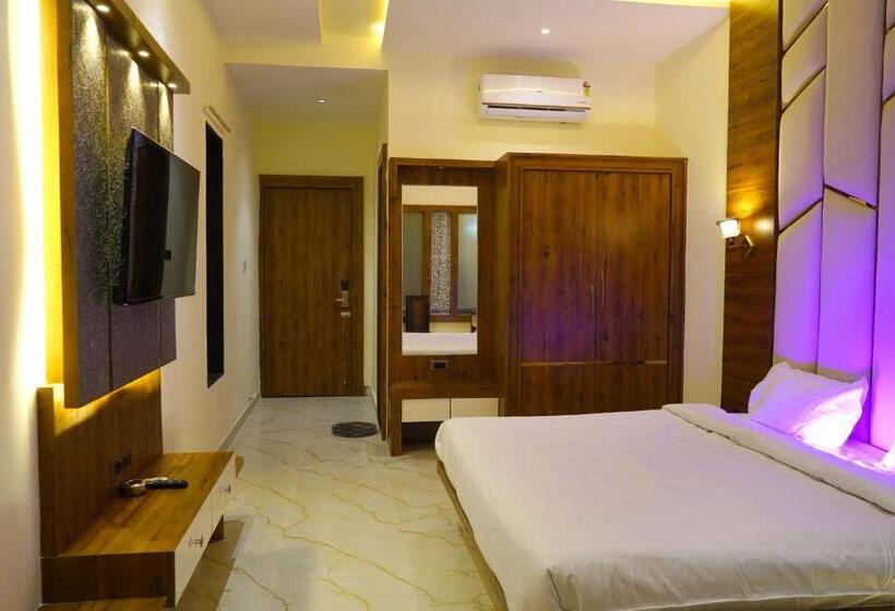 スイート, Signature Inn