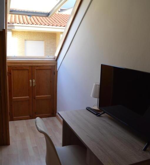 Семейный Номер Совместный Санузел, Aposentos Aove On Tour