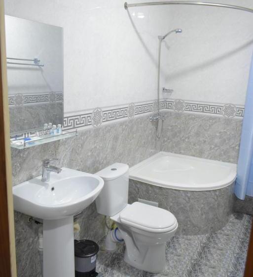 تختخواب در اتاق مشترک, Ozoda