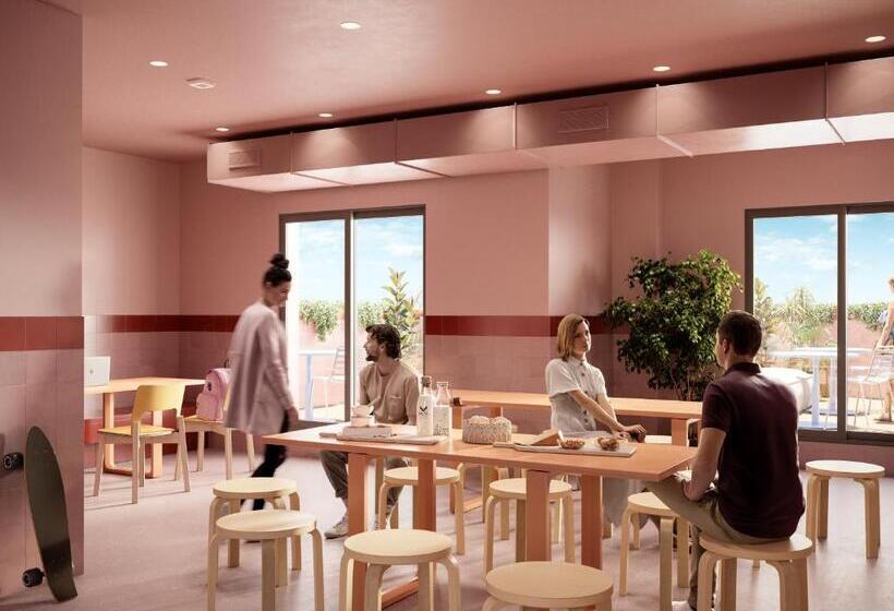 Номер Стандарт Совместная Ванная, Amistat City Hostel Barcelona