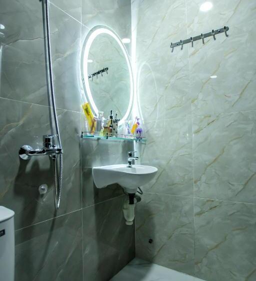 اتاق سوپریور, Le Vu