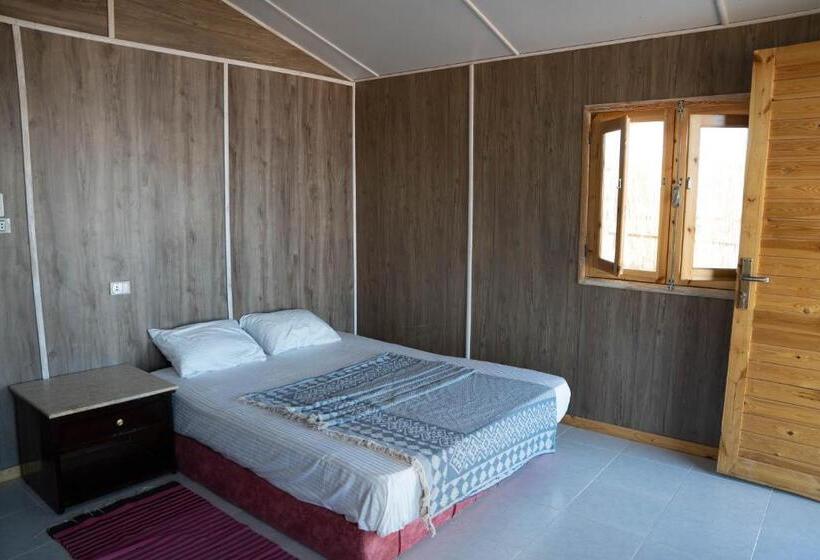 اتاق اکونومی یک تخته, Manta Beach