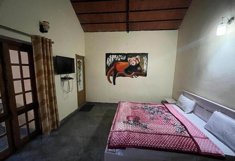 غرفة قياسية, Elephant County