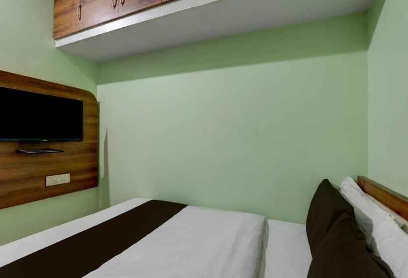 חדר קלאסי לשלושה, Oyo Kings Farm