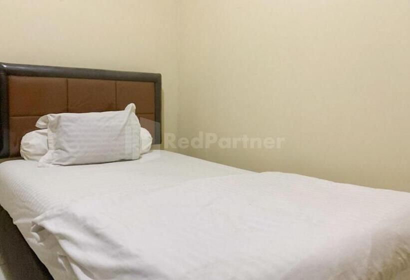 غرفة قياسية, Srb Near Mall Ciputra Cibubur Mitra Reddoorz