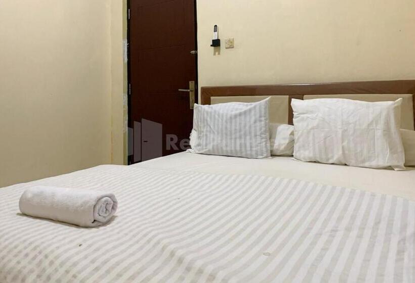 Номер Deluxe, Srb Near Mall Ciputra Cibubur Mitra Reddoorz