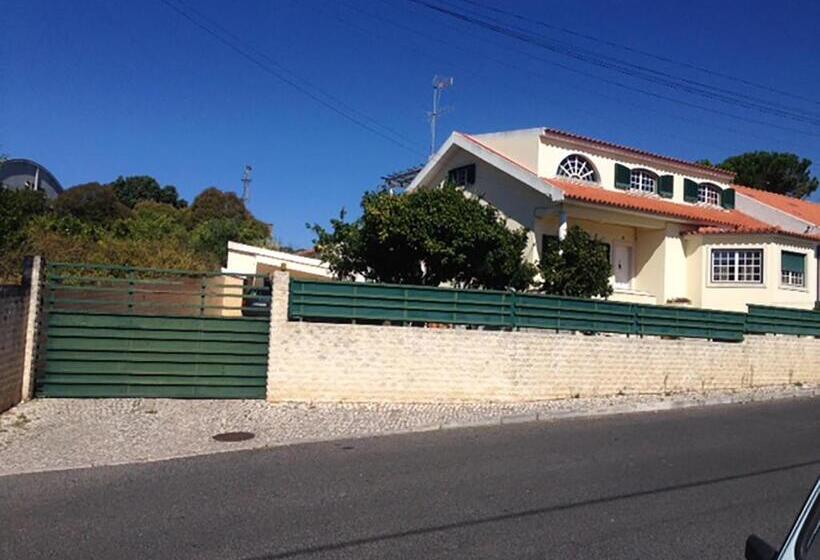 Четырехместный Номер Стандарт, Sun House Ii   Near Sintra   Kitchen   Poll
