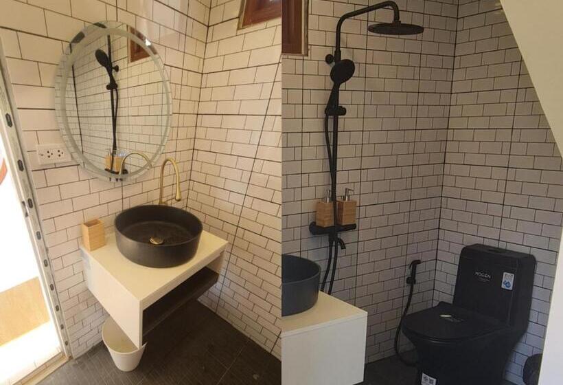 Standard Neljän Hengen Huone, Sirine​ Onsen​ รีสอร์ทออนเซนวิวทะเลหมอก