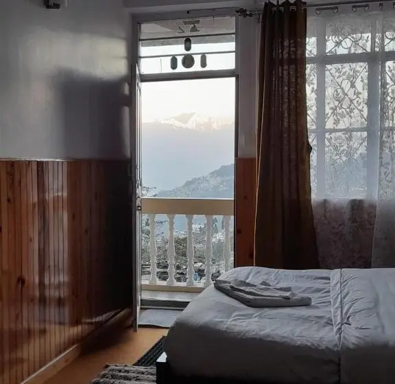 スタンダード4人部屋, Yalung Homestay