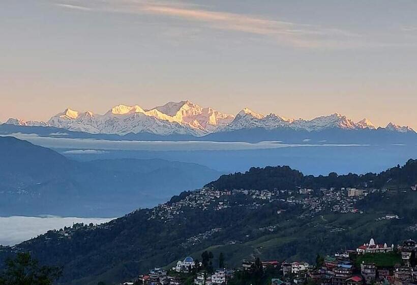 스탠다드 트리플 룸, Yalung Homestay