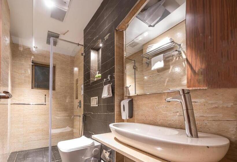 스탠다드 룸, Treebo Premium Heritage Grand  Majiwada Thane