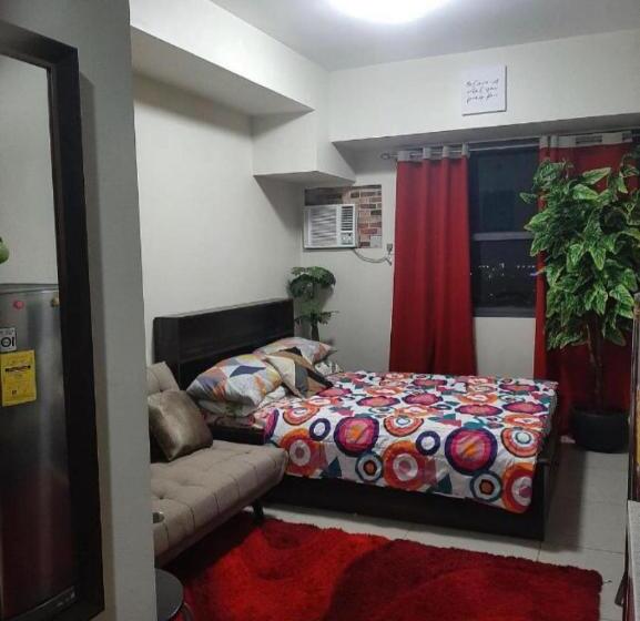 آپارتمان 1 خوابه با بالکن, Horizons 101 Condominium