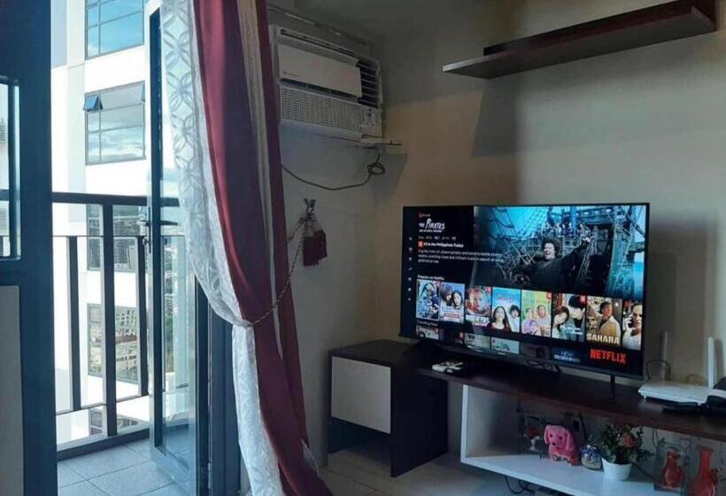 آپارتمان 1 خوابه با بالکن, Horizons 101 Condominium