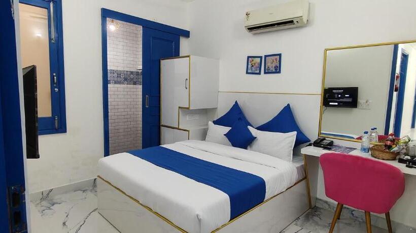 Quarto deluxe, Fabhotel The Host