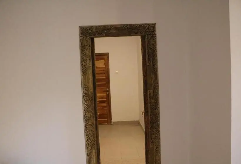 デラックスファミリールーム, Mesari Cottage Guest House