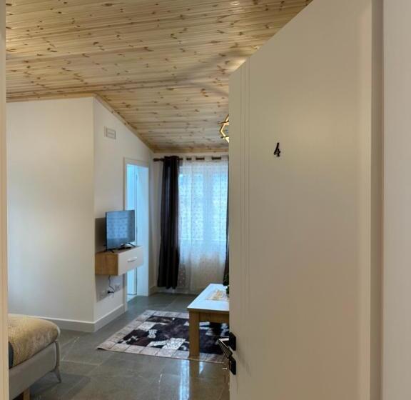 Quarto standard, Qyteza Guest House & Camping