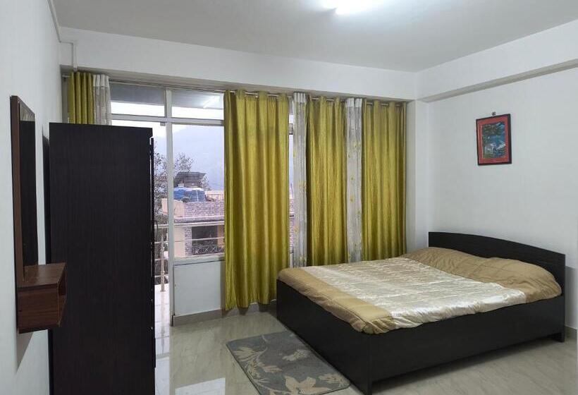 带阳台的豪华间, Natures Life Urban Homestay