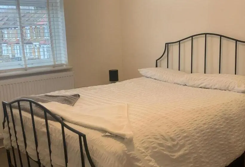 اتاق استاندارد, The London En Suite