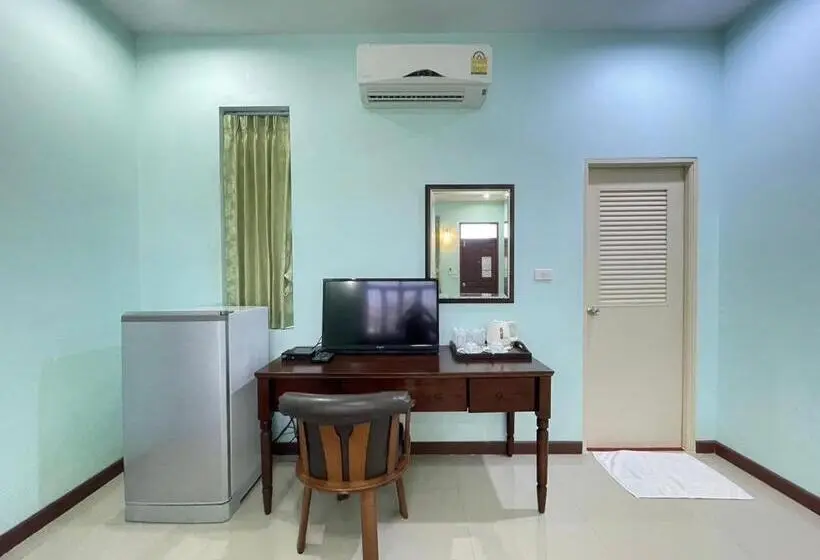 デラックスルーム, Sea View Resort Rayong