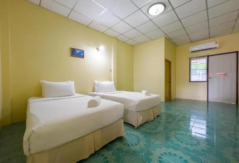 オーシャンビュースタンダードルーム, Sea View Resort Rayong