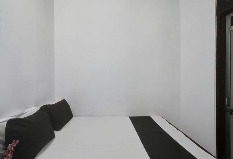 חדר קלאסי לשלושה, Oyo Hotel R K Shahpura