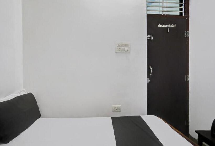 חדר קלאסי לשלושה, Oyo Hotel R K Shahpura