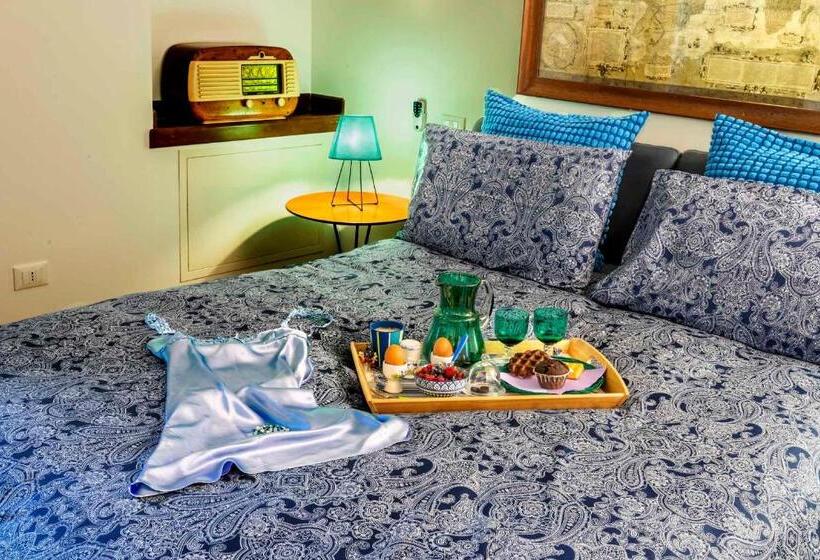 اتاق استاندارد سه تخته با چشم‌انداز باغ, Lillac Cottage