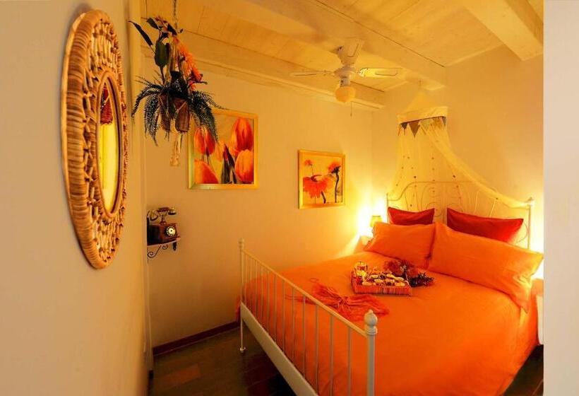 اتاق استاندارد, Lillac Cottage
