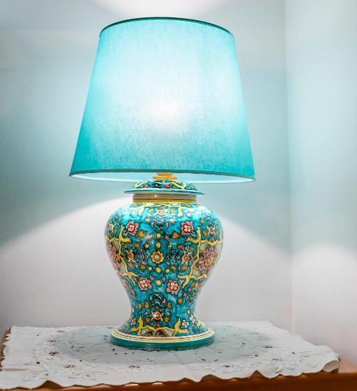 اتاق استاندارد سه تخته با چشمانداز باغ, Lillac Cottage