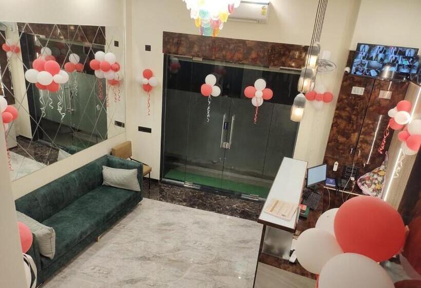 اتاق لوکس, Imperial