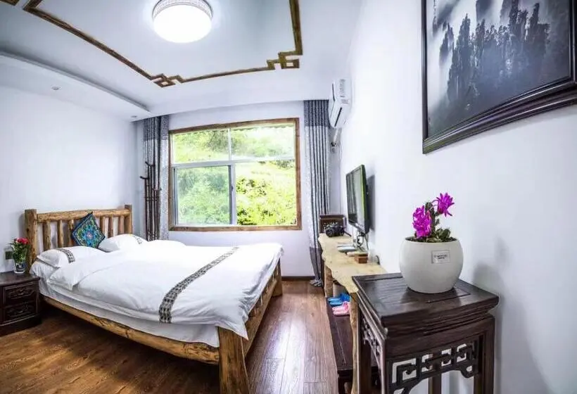 マウンテンビュースタンダードルーム, Zhangjiajie Yolo Resort  Within Zhangjiajie National Forest Park