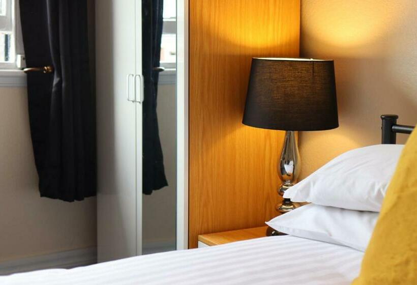 اتاق استاندارد, Huntsman Tavern