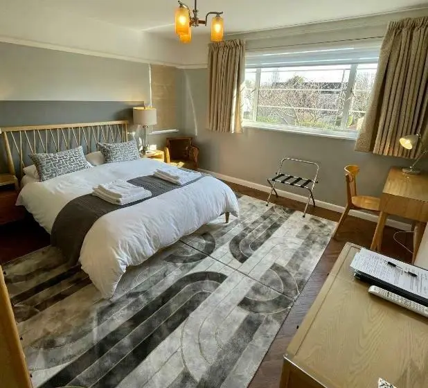 Deluxe-huone, Milvil