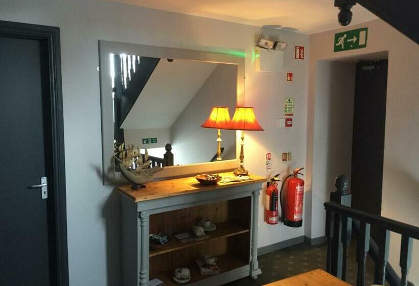 Номер Стандарт, Roomz