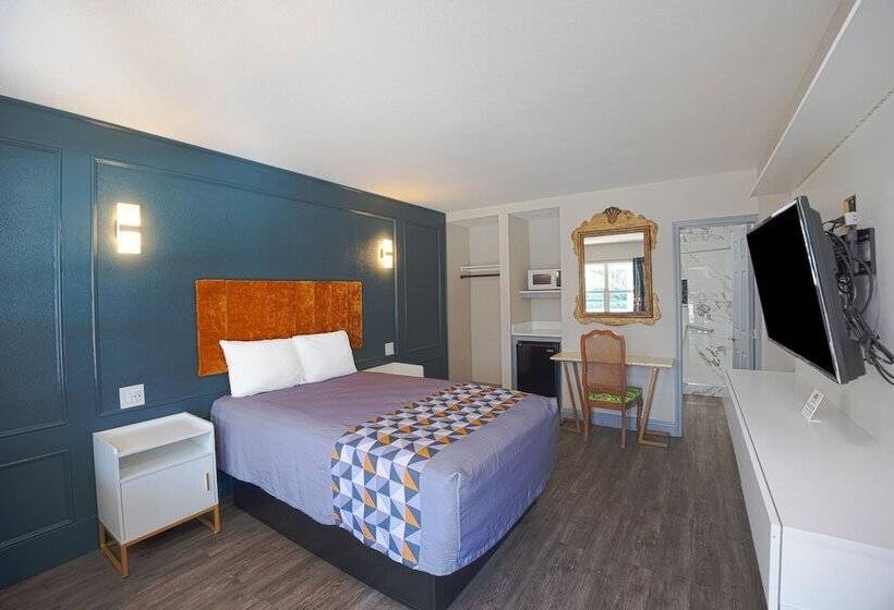 דירת חדר, Budget Motel  Titusville