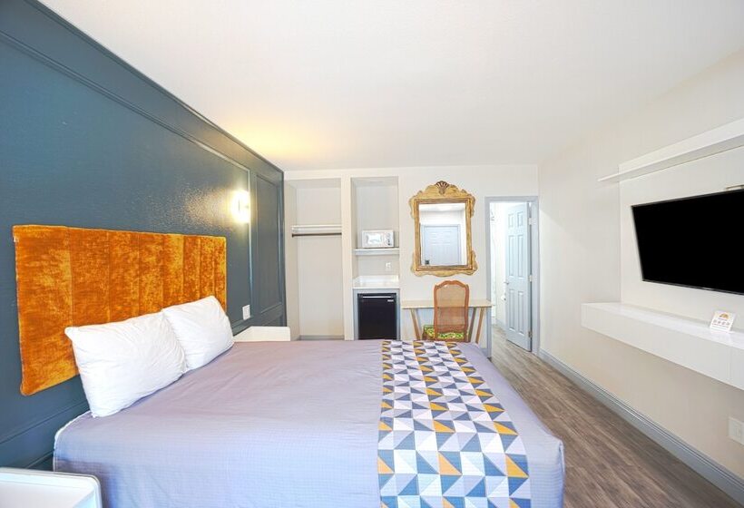 דירת חדר, Budget Motel  Titusville