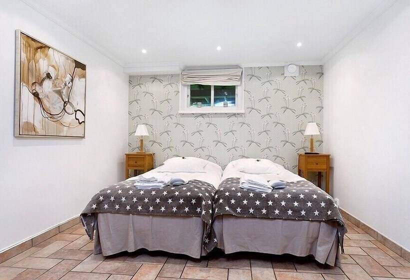 バス共有のスタンダードルーム, 5:ans Bed & Breakfast