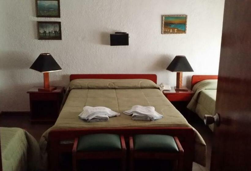 Четырехместный Номер Стандарт, Centro