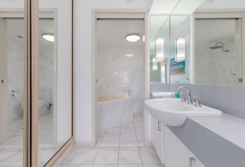 Апартаменты Executive 1 Спальня, Charlesworth Bay Beach Resort
