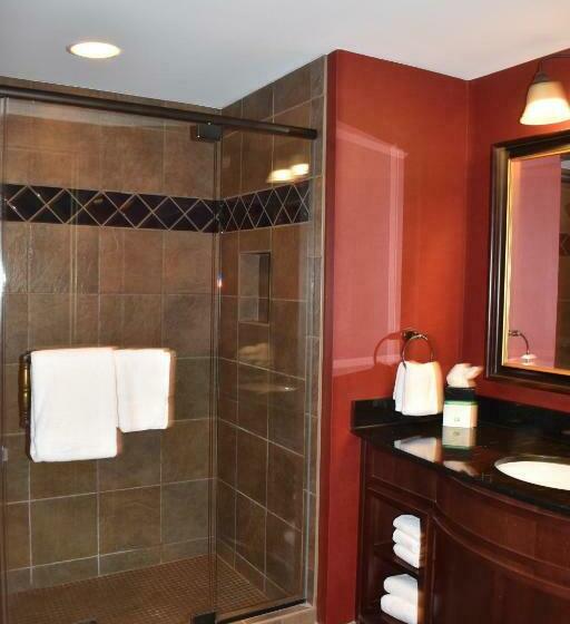 غرفة قياسية سرير كينج, Cherokee Casino West Siloam Springs Resort